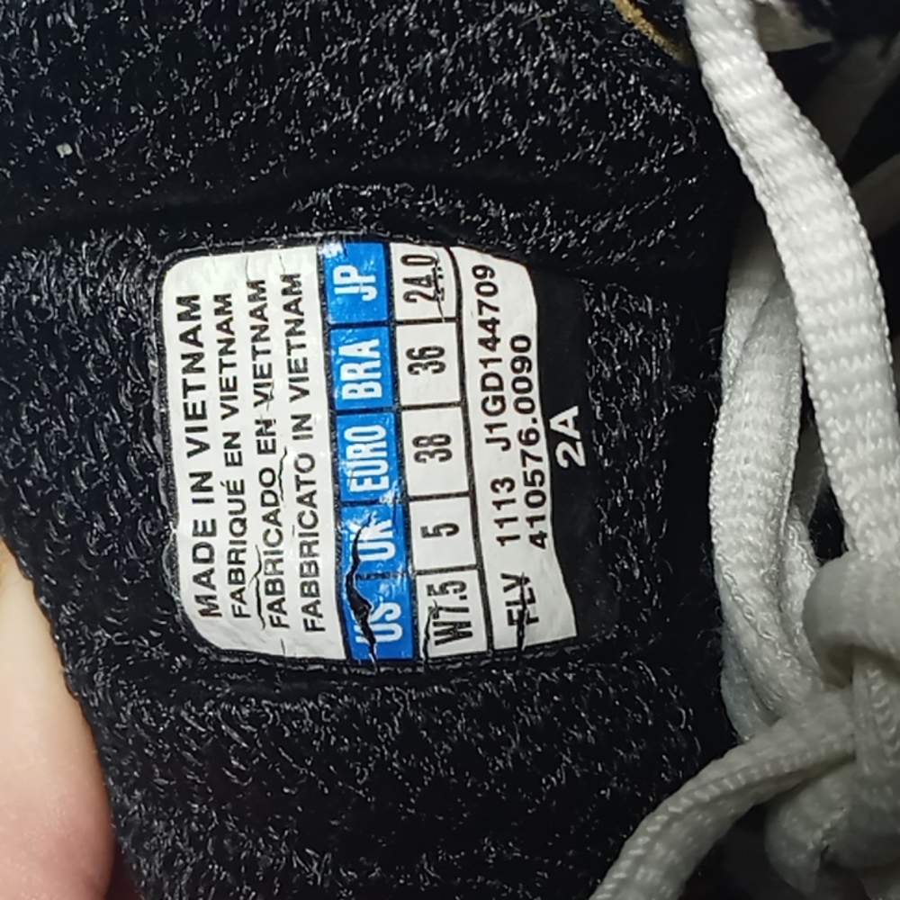 Mizuno 10th anniversary wave sneakers - Picture 5 of 9